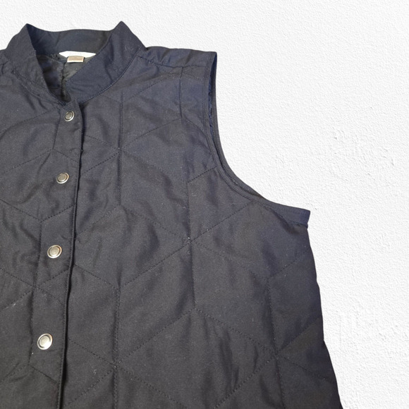 Christopher and Banks Black Quilted Lightweight Snap Button Down Vest Size XL - Picture 5 of 10